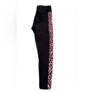 Aqua Leggings Pink Leopard side Detail